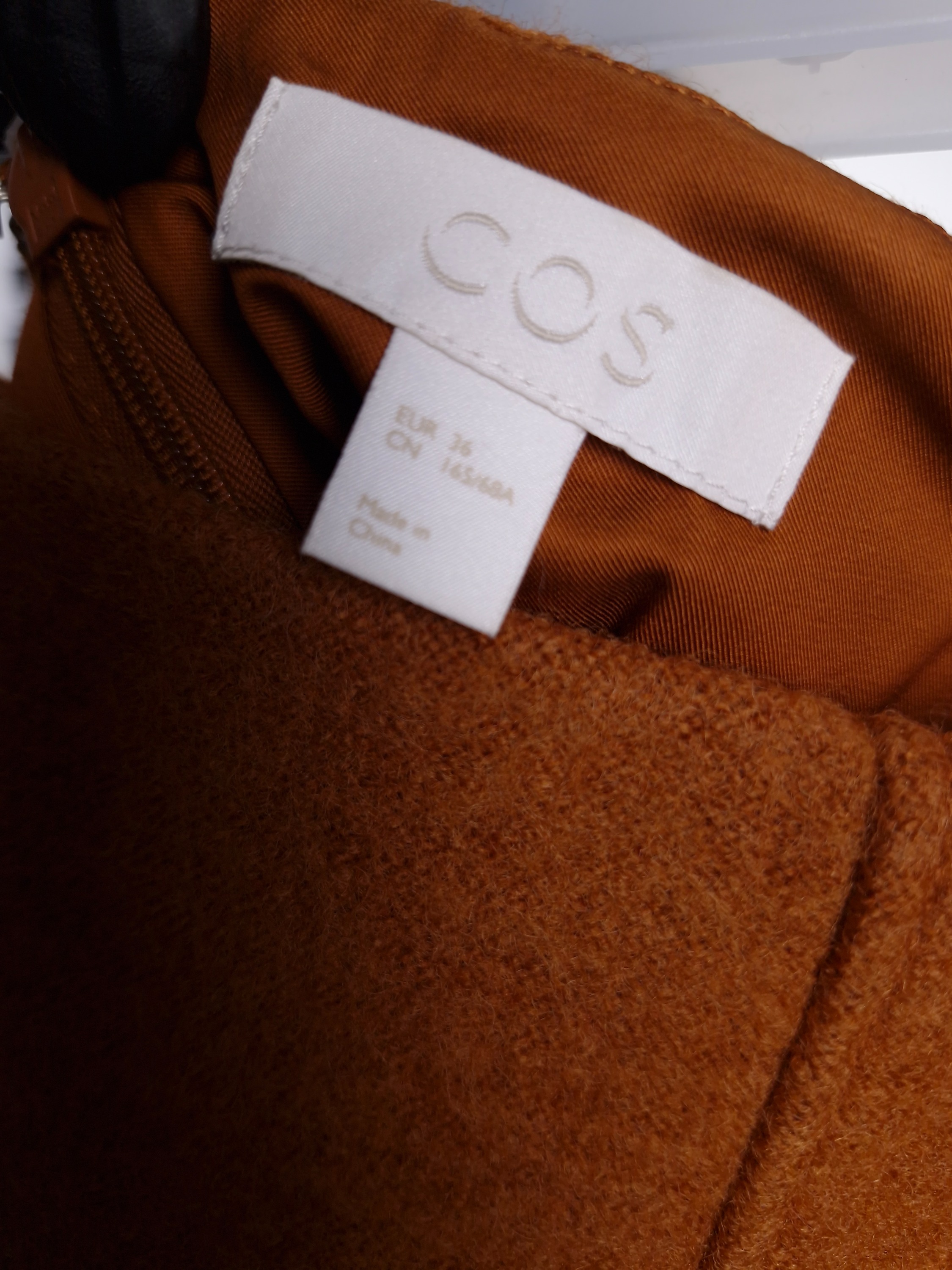 코스 COS 오렌지브라운 미니 치마 EUR 36